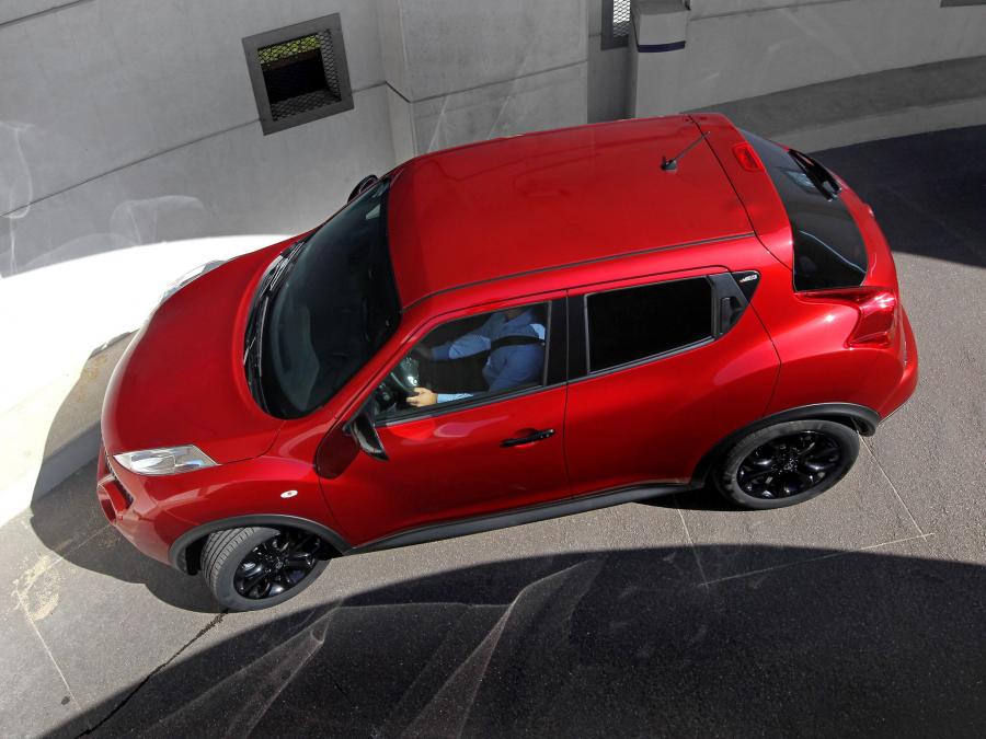  Nissan Juke Deezer 2011 года  (фото 4 из 6)
